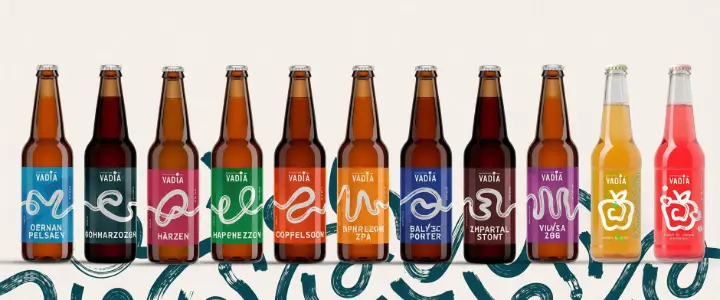 Vadia: a gama de cervejas artesanais produzida pela Essência d'Alma Gama de garrafas de cerveja artesanal Vadia, produzidas com o apoio do Odoo